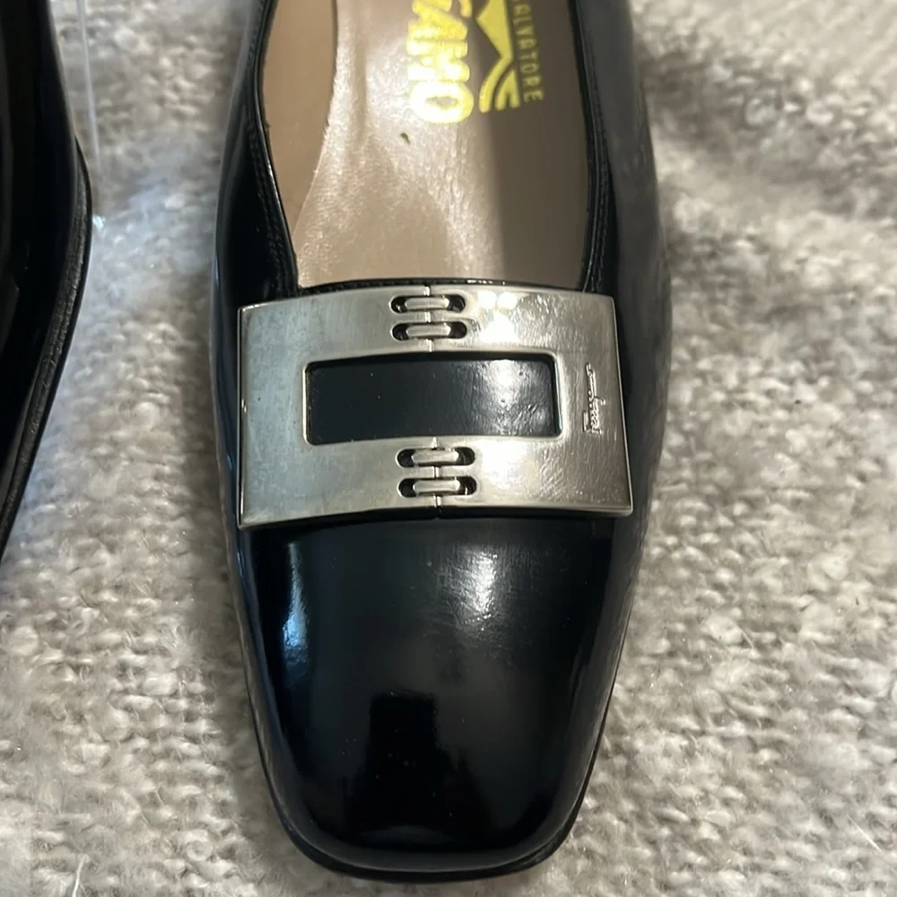 Vintage Salvatore Ferragamo Black Patent Leather Loafers Made in‎ Italy 6.5 AA